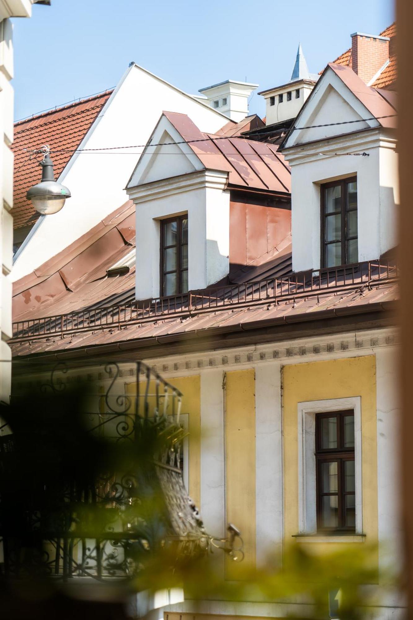 Aparthotel Karmel Krasków Eksteriør bilde